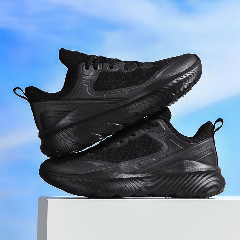 أحذية رياضية شبكية سوداء للرجا - مراجعة Women Shoes Zoom وسعره