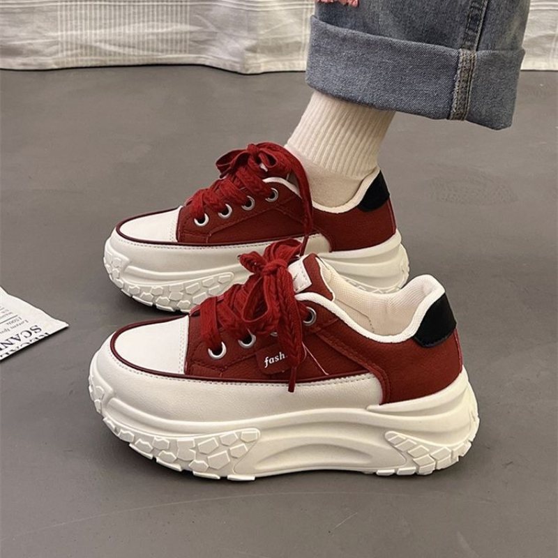 أحذية رياضية بيضاء مكتنزة للرب - مراجعة Platform Sneakers Chunky وسعره