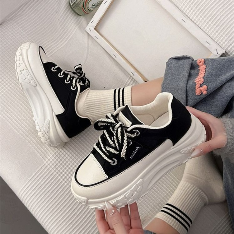 أحذية رياضية بيضاء مكتنزة للرب - مراجعة Platform Sneakers Chunky وسعره