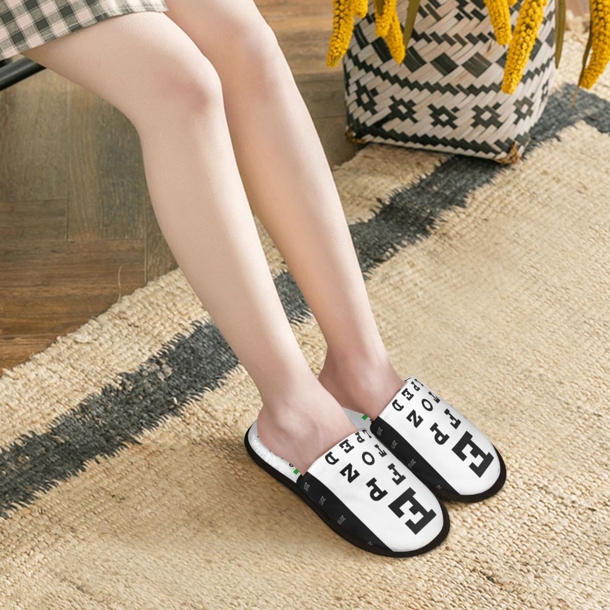 شباشب نسائية مريحة ودافئة للمن - مراجعة Shoes Women Chart وسعره