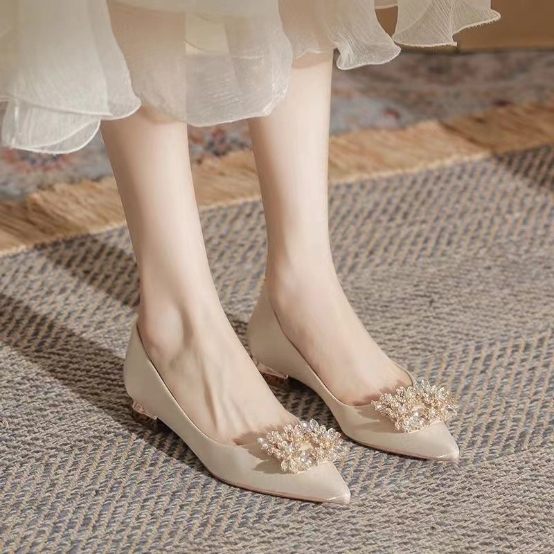 موضة جديدة مذهلة أشار تو شقة ا - مراجعة Pointed Toe Flat وسعره