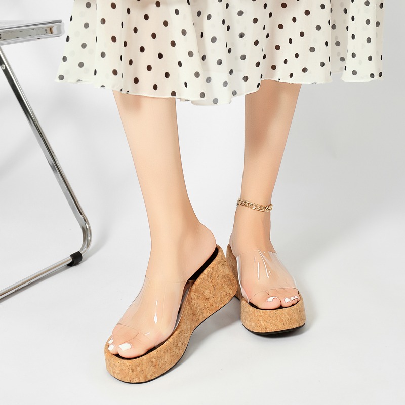 2026 جديد: أحذية نسائية بكعب و - مراجعة Wedge Heeled Sneaker وسعره