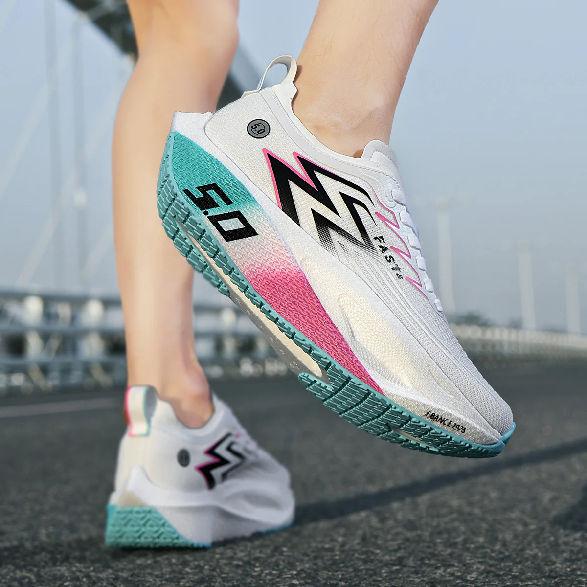 أحذية جري خفيفة عالية الجودة ل - مراجعة Women Shoes Zoom وسعره