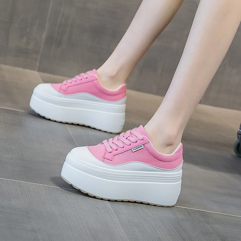 8 سنتيمتر جديد قماش جلد طبيعي  - مراجعة Wedge Heeled Sneaker وسعره