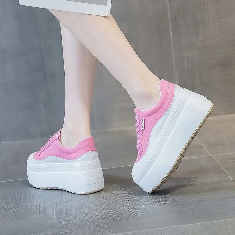 8 سنتيمتر جديد قماش جلد طبيعي  - مراجعة Wedge Heeled Sneaker وسعره