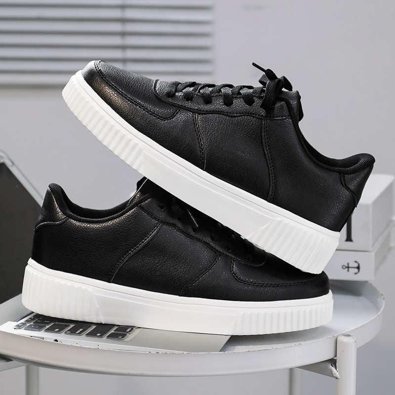 أحذية رياضية نسائية فضية بكعب  - مراجعة Women Shoes Name وسعره