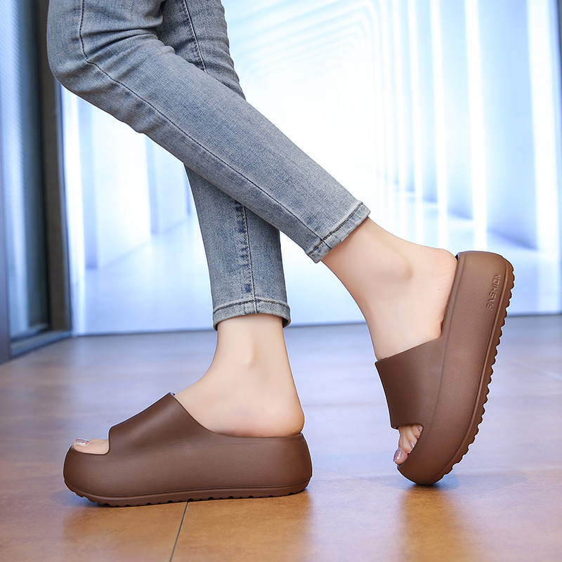 2026 نعال حمام للجنسين، صنادل  - مراجعة Mule Slip On وسعره