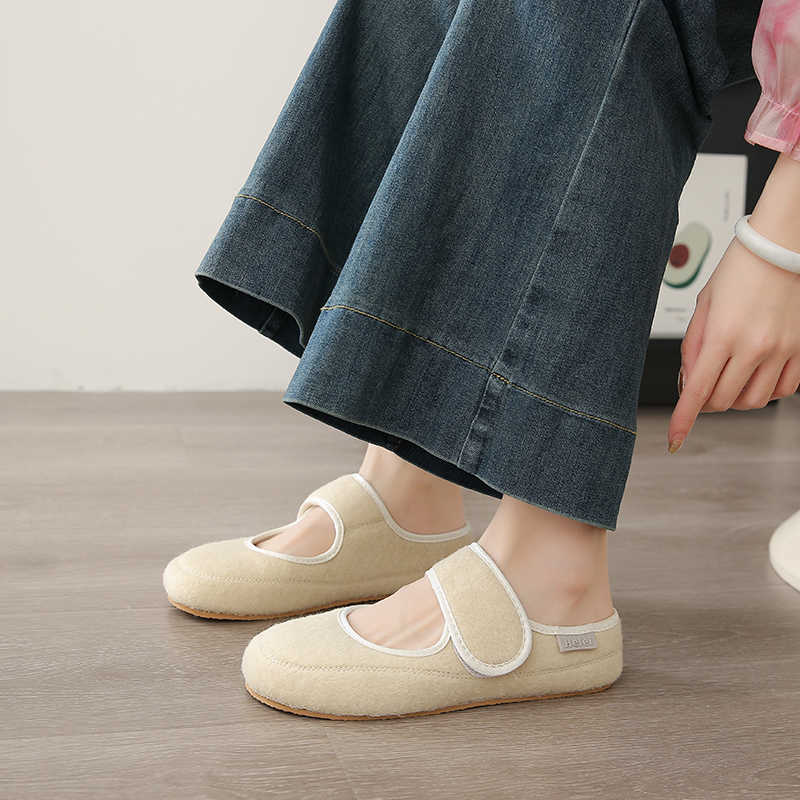 أحذية رياضية نسائية فاخرة بدون - مراجعة Women Shoes Name وسعره