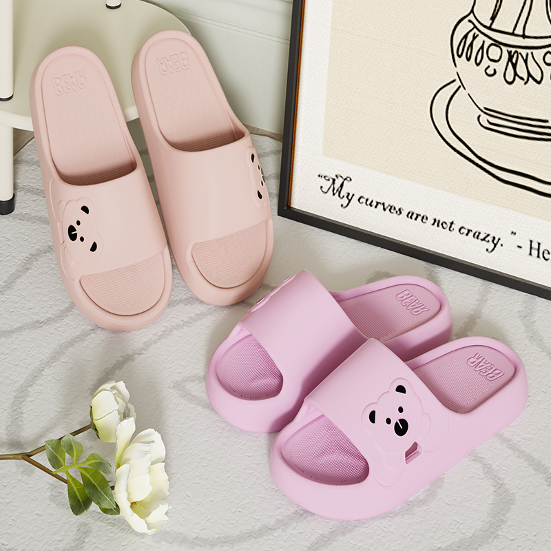 النعال الحمام الكرتون الدب شبش - مراجعة Mule Slip On وسعره