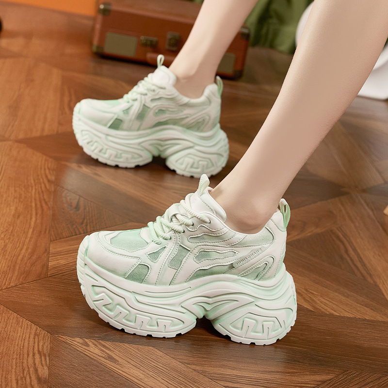 أحذية رياضية نسائية أنيقة بنعل - مراجعة Platform Sneakers Chunky وسعره