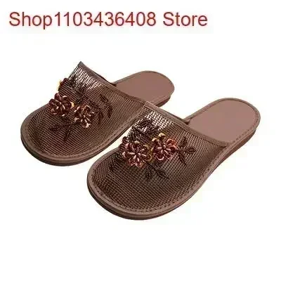 شباشب نسائية أنيقة مزهّرة أحذي - مراجعة Mule Slip On وسعره