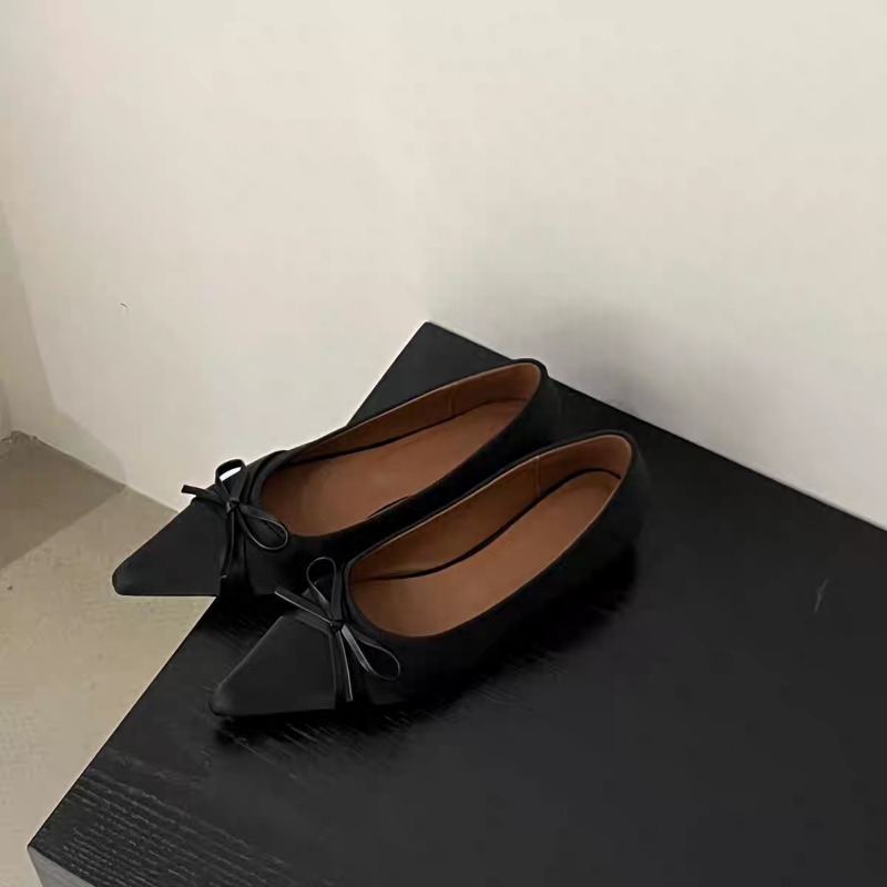 صنادل نسائية صيفية جديدة بتصمي - مراجعة Pointed Toe Flat وسعره