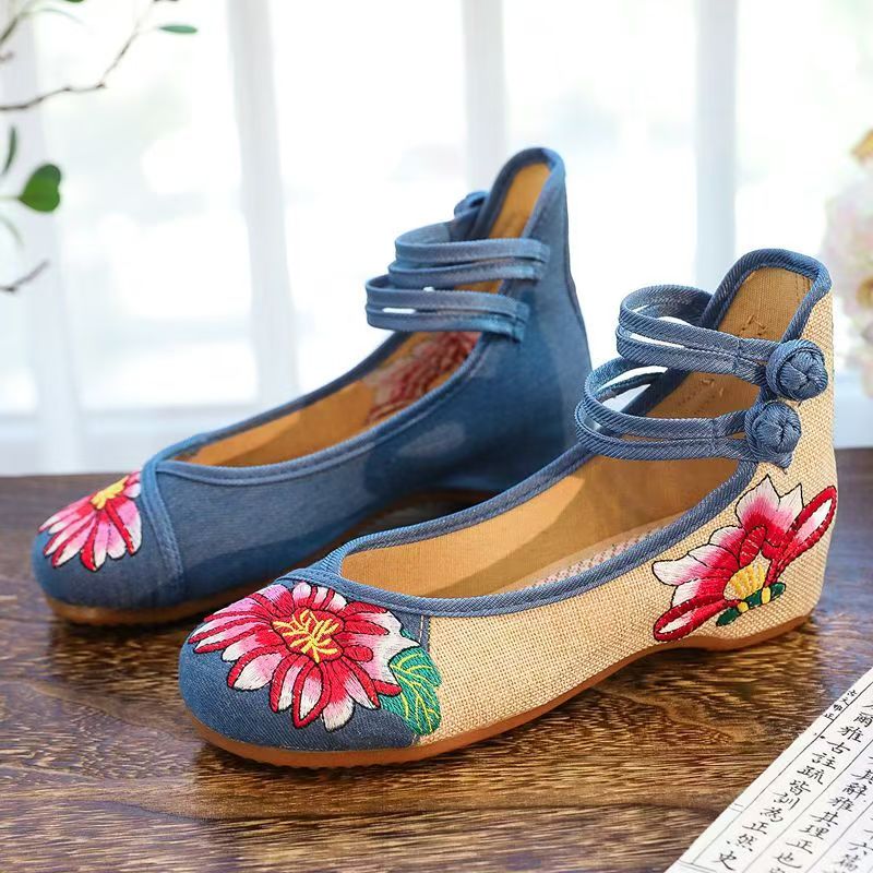 أحذية نسائية بكعب ويدجز مطرزة  - مراجعة Ballet Flat Women وسعره